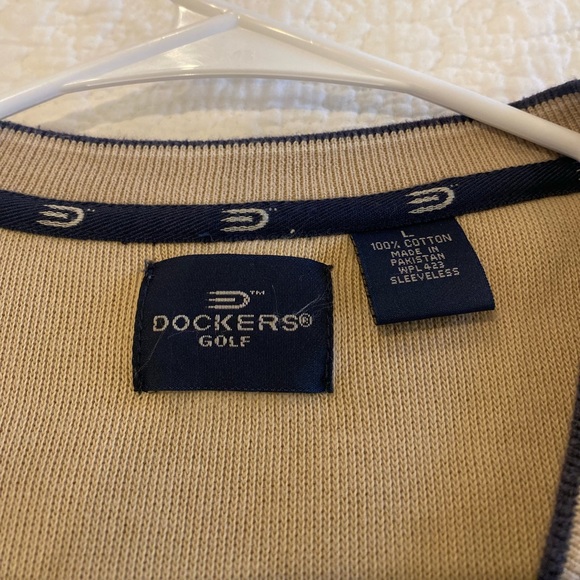 Dockers Golf Vest - Picture 2 of 2